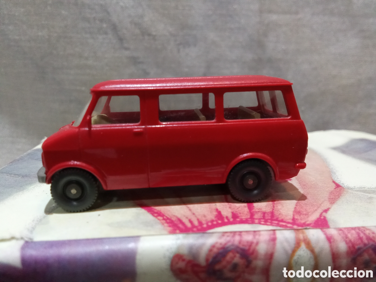 Coches a escala: FURGONETA ROJA DE WIKING - Foto 2