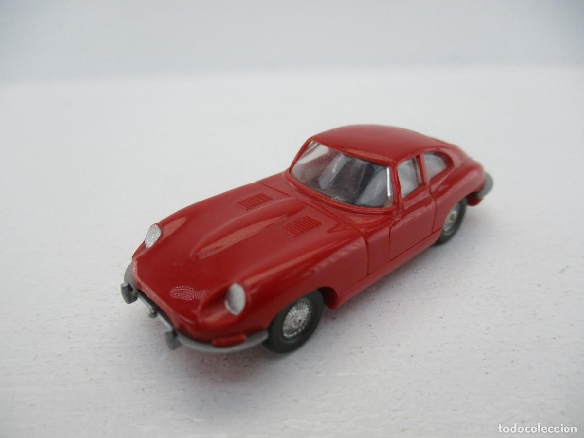 Auto in scala: COCHE ESCALA 1:87 REF PE