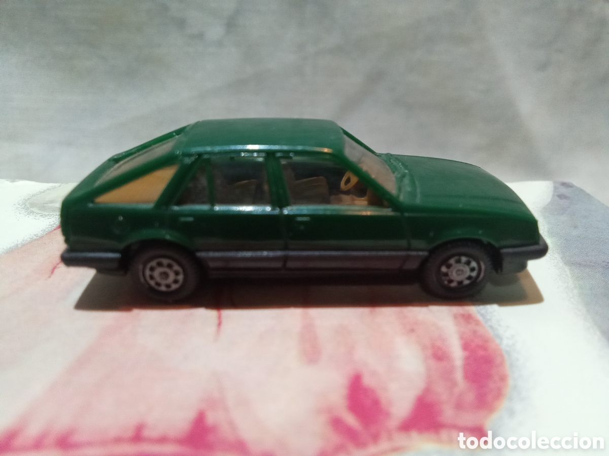 Coches a escala: OPEL ASCONA DE HERPA - Foto 4