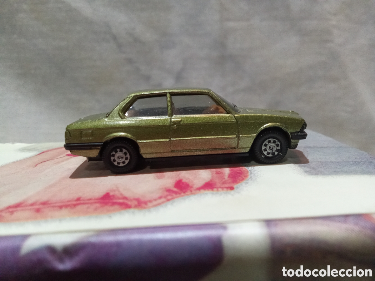 Coches a escala: BMW 323 VERDE DE HERPA - Foto 4