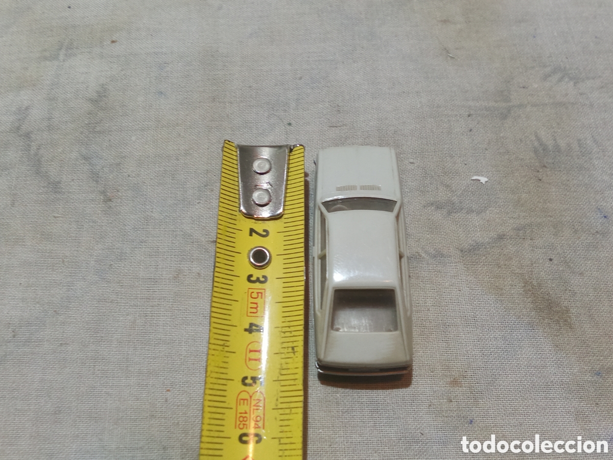 Coches a escala: VW PASSAT GRIS DE WIKING - Foto 6