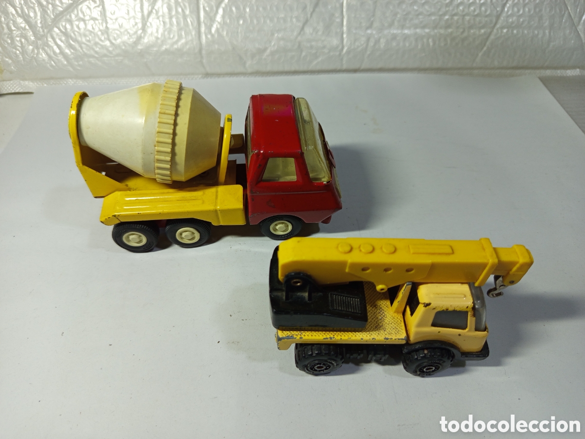 Coches a escala: Cami&oacute;n gr&uacute;a y hormigonera Tonka - Foto 3