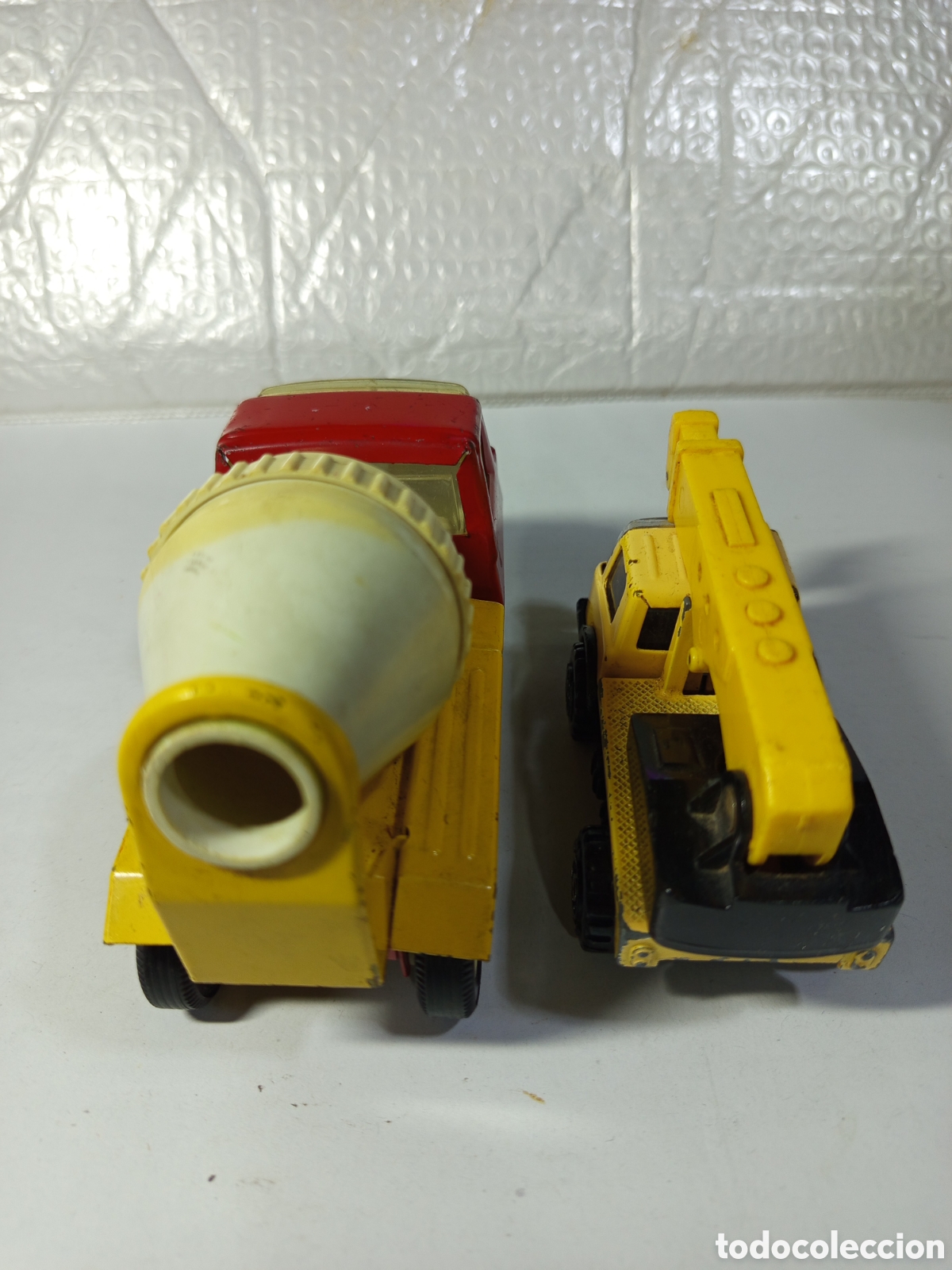 Coches a escala: Cami&oacute;n gr&uacute;a y hormigonera Tonka - Foto 4