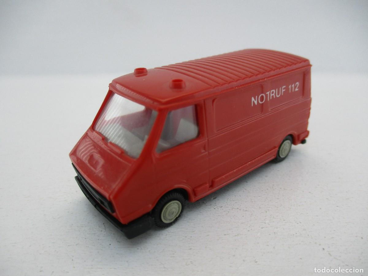 Coches a escala: COCHE ESCALA 1:87 REF CI