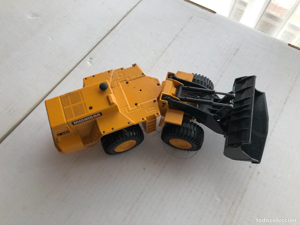 Michigan L320 Scale 1 150 Jdal Tractor Juguete Metal Kreaten