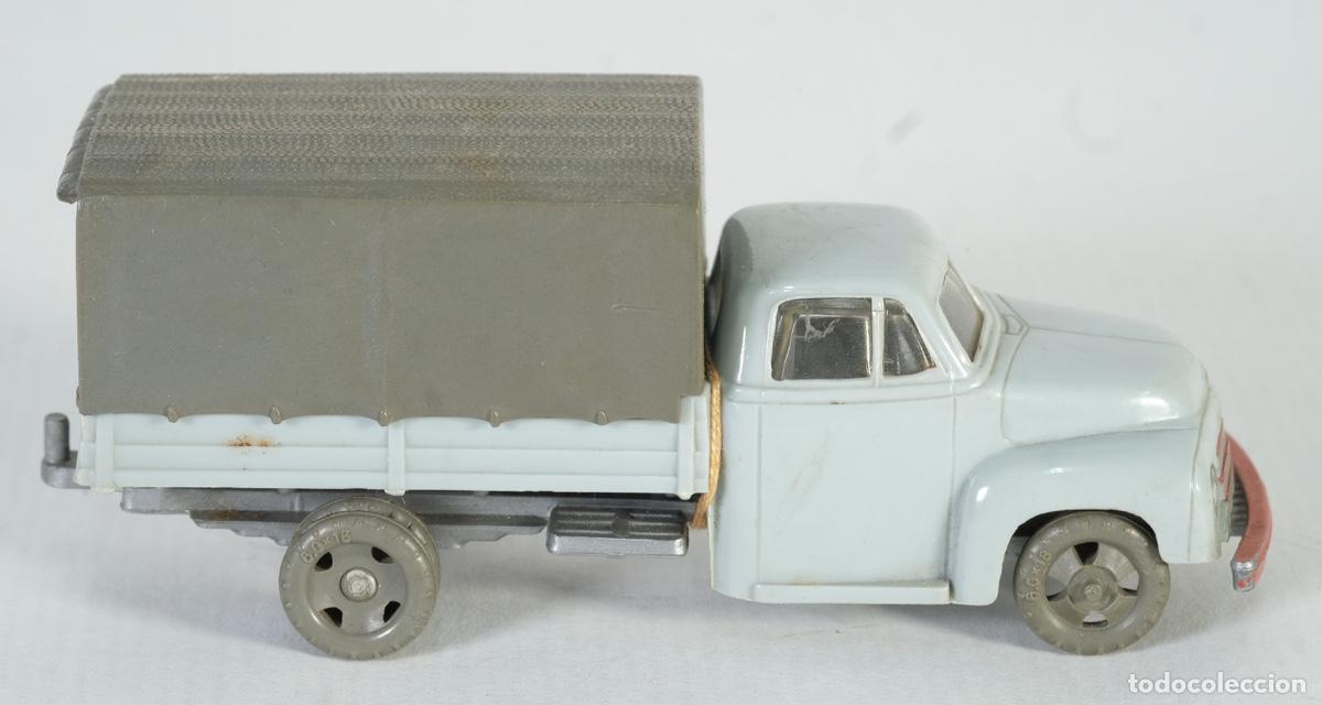 Coches a escala: Cami&oacute;n de pl&aacute;stico Opel Blitz marca Siku - Foto 4