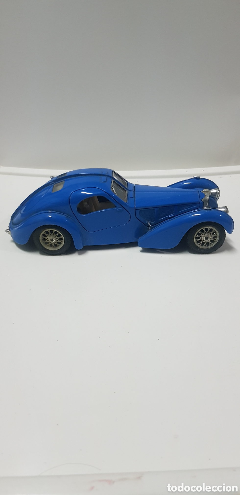 Coches a escala: Burago Bugatti Atlantic . 1936. - Foto 7