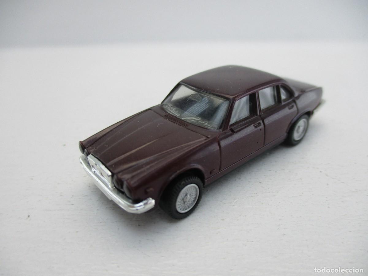 Coches a escala: COCHE ESCALA 1:87 REF SG