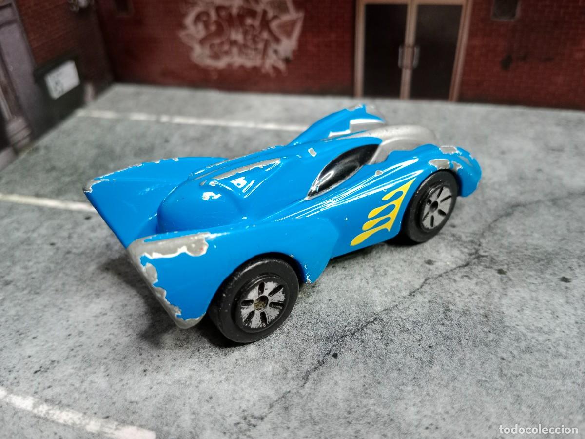 Coches a escala: Coche Bwonger Maisto 1/64 - Foto 2