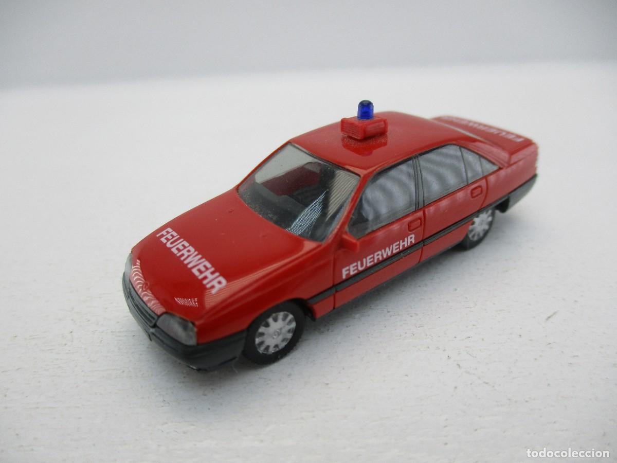 Coches a escala: COCHE ESCALA 1:87 REF BJ - Foto 1
