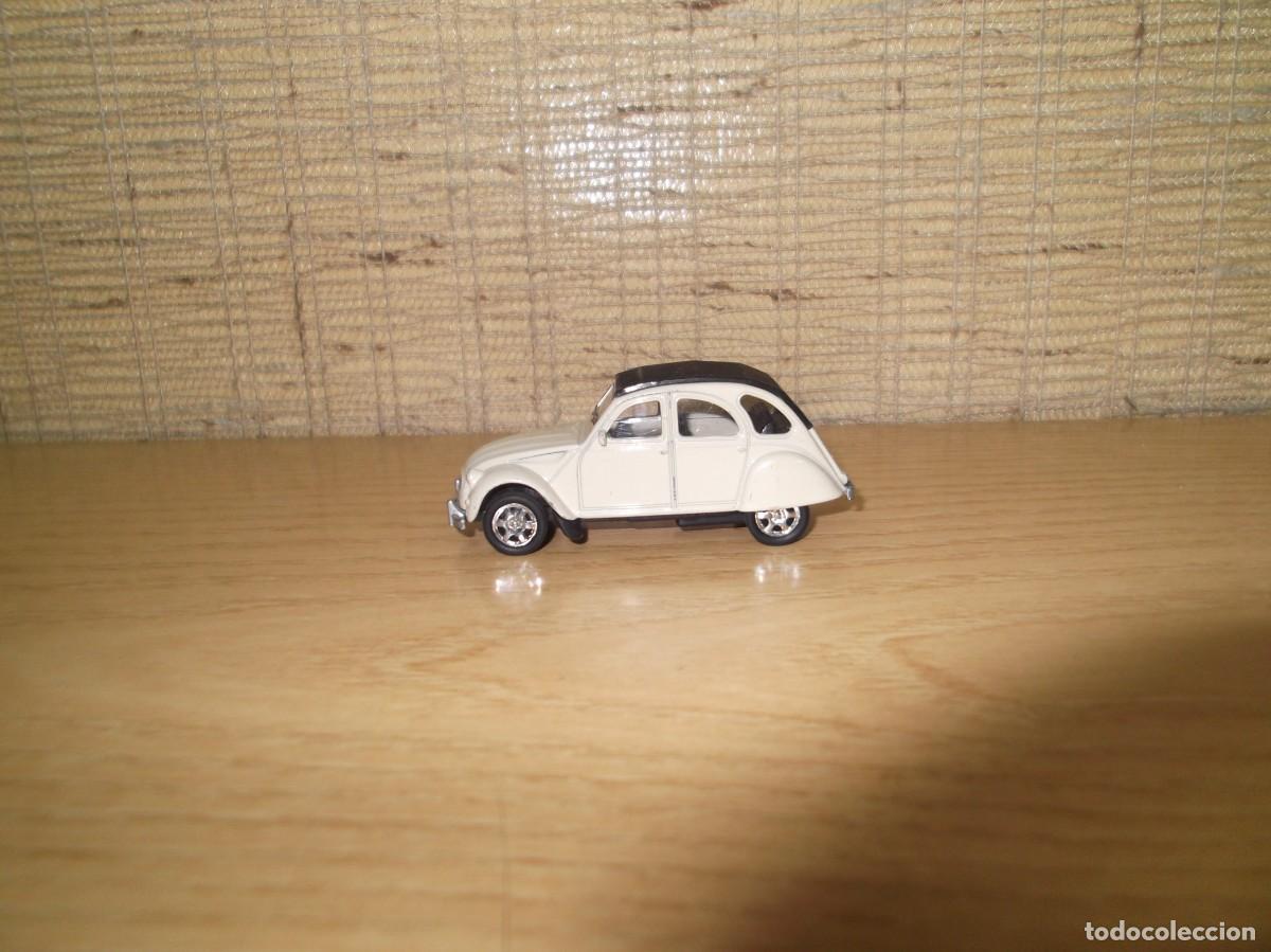 Coches a escala: Coche Citroen 2 CV.Welly - Foto 1