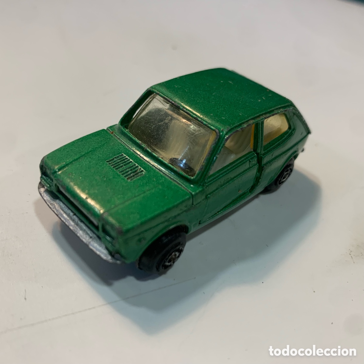Coches a escala: coche seat 127 verde de guisval - Foto 1