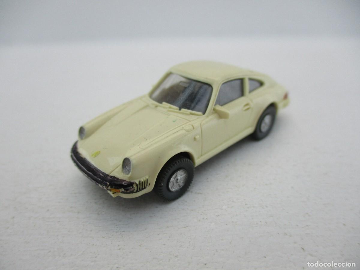 Coches a escala: COCHE ESCALA 1:87 REF RA - Foto 1
