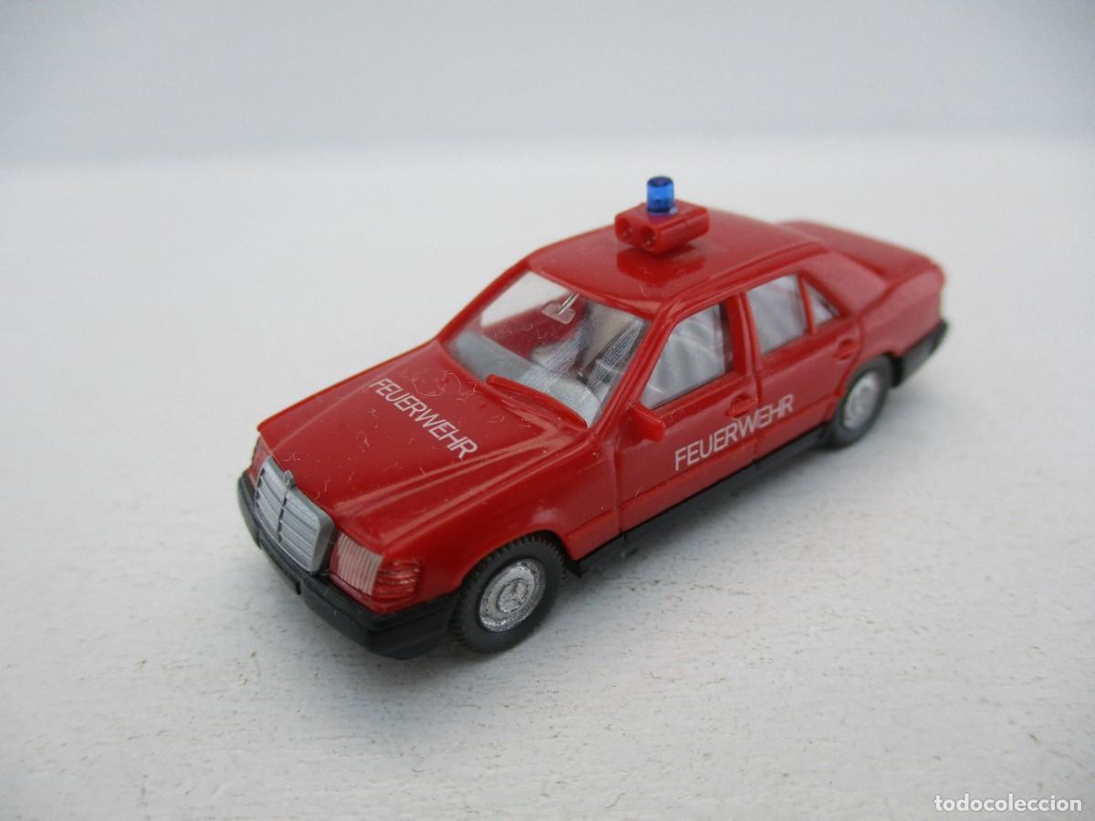 Coches a escala: COCHE ESCALA 1:87 REF RA - Foto 1