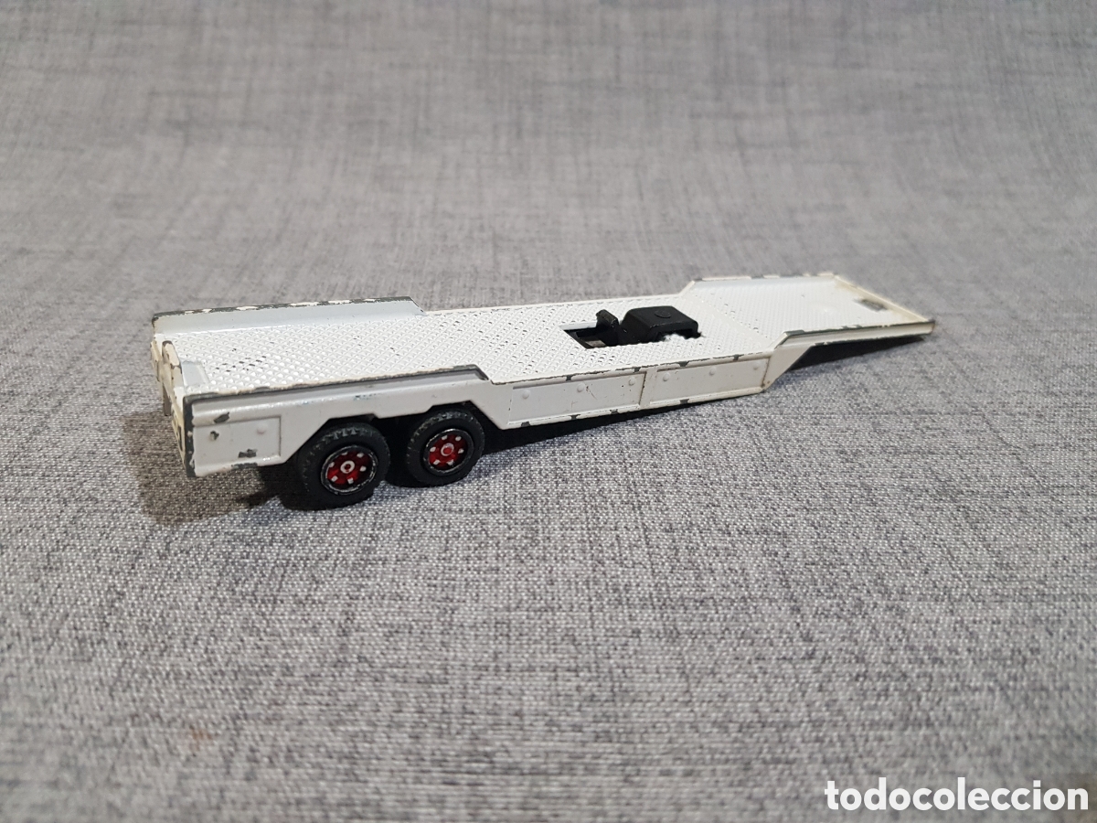 Coches a escala: MAJORETTE REMOLQUE BLANCO TR&Aacute;ILER - Foto 1