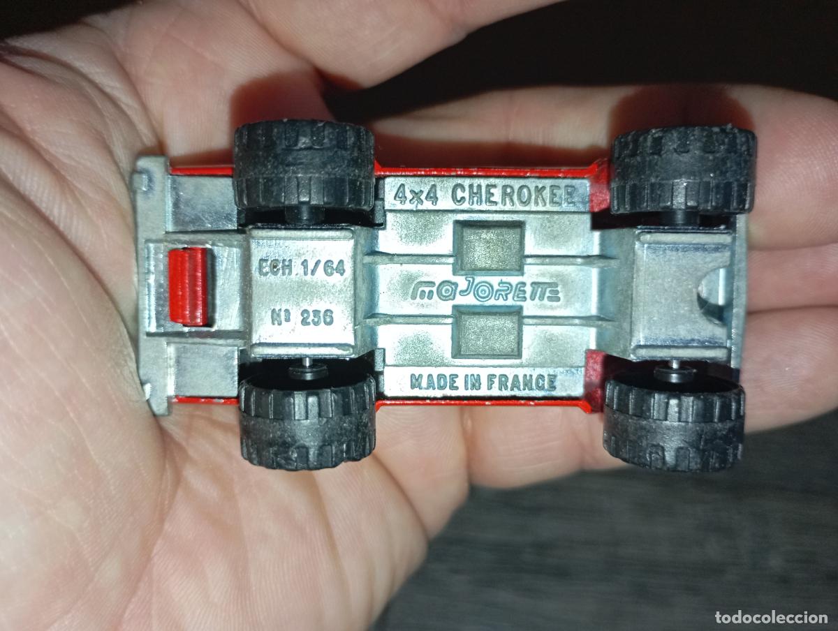 Coches a escala: Coche Cherokee 4x4 majorette - Foto 10