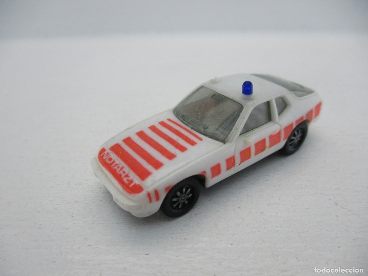 Coches a escala: COCHE ESCALA 1:87 REF B2 - Foto 1