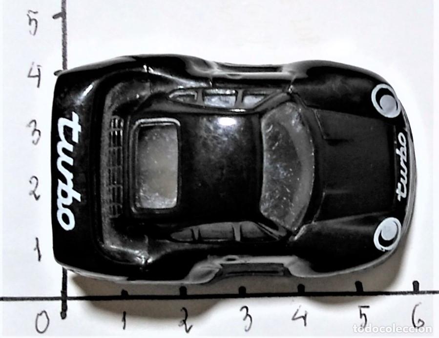Coches a escala: COCHECITO DE PL&Aacute;STICO CON SACAPUNTAS - Foto 4