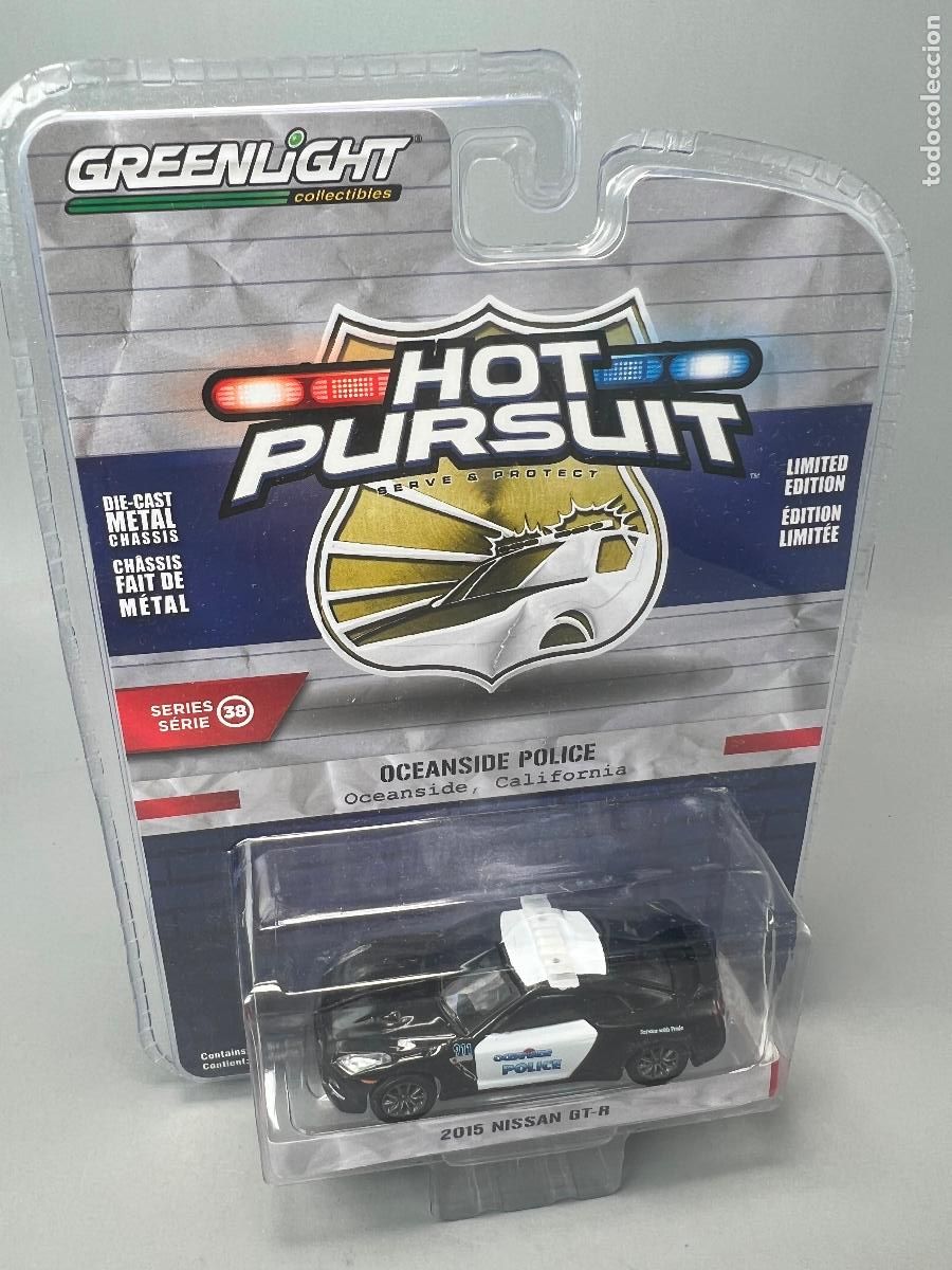 Coches a escala: GreenLight HOT PURSUIT 2015 nissan GT-R