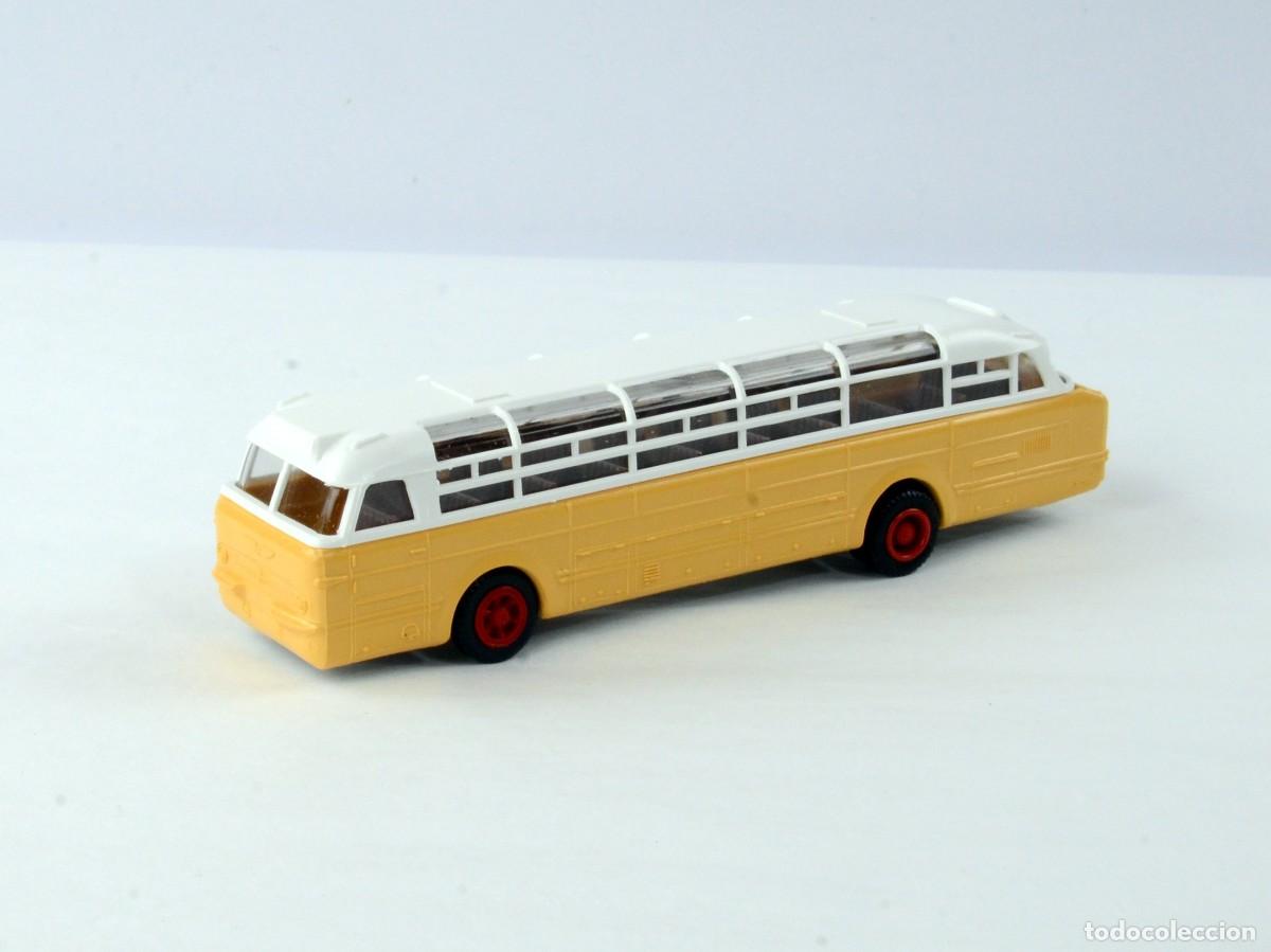 Coches a escala: S.E.S Modelltec Escala 1:87 Autocar Ikarus 66 RDA Ocre - Foto 1