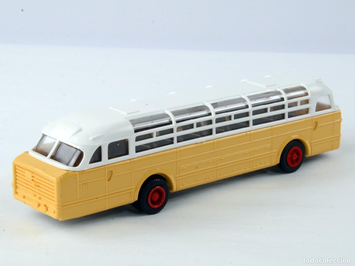 Coches a escala: S.E.S Modelltec Escala 1:87 Autocar Ikarus 66 RDA Ocre - Foto 4