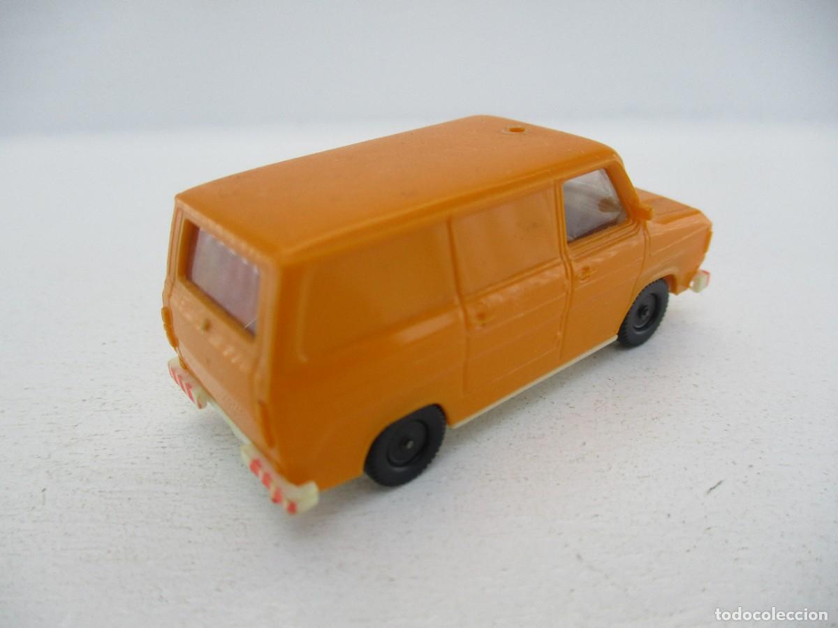 Coches a escala: COCHE ESCALA 1:87 REF B18 - Foto 2