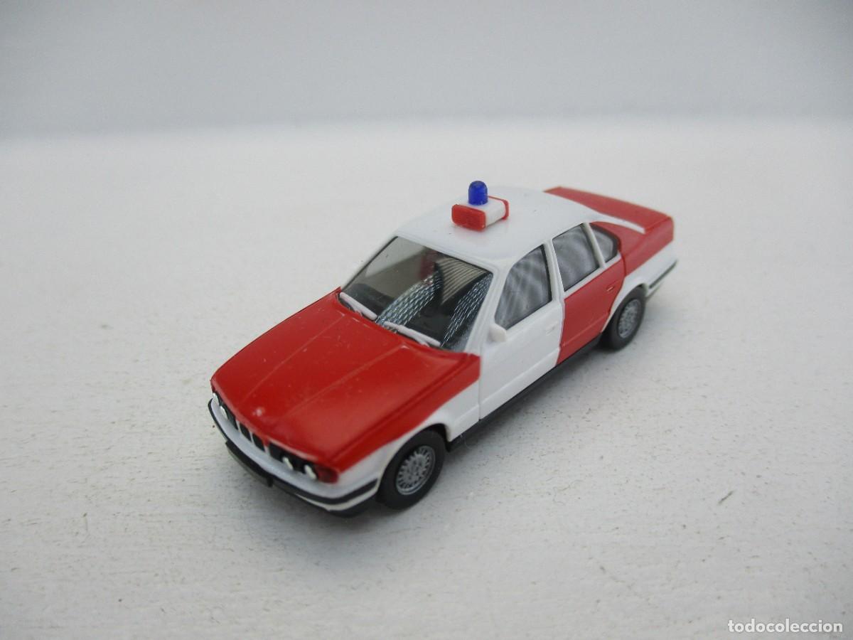Coches a escala: COCHE ESCALA 1:87 REF B18 - Foto 1