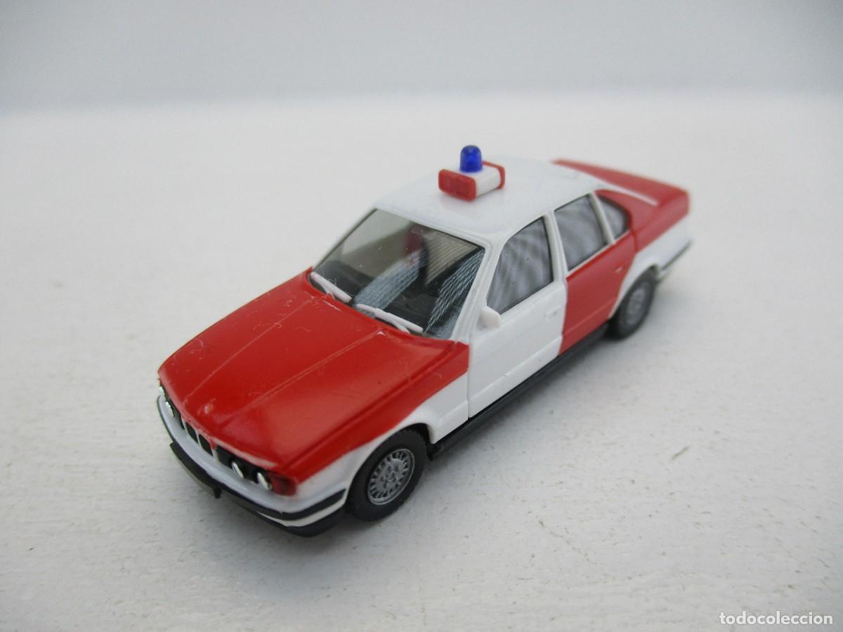 Coches a escala: COCHE ESCALA 1:87 REF B18 - Foto 1