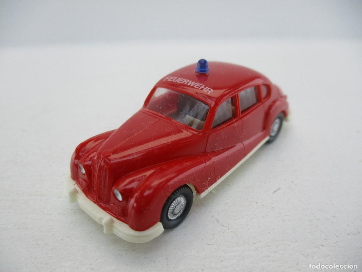 Coches a escala: COCHE ESCALA 1:87 REF B18 - Foto 1