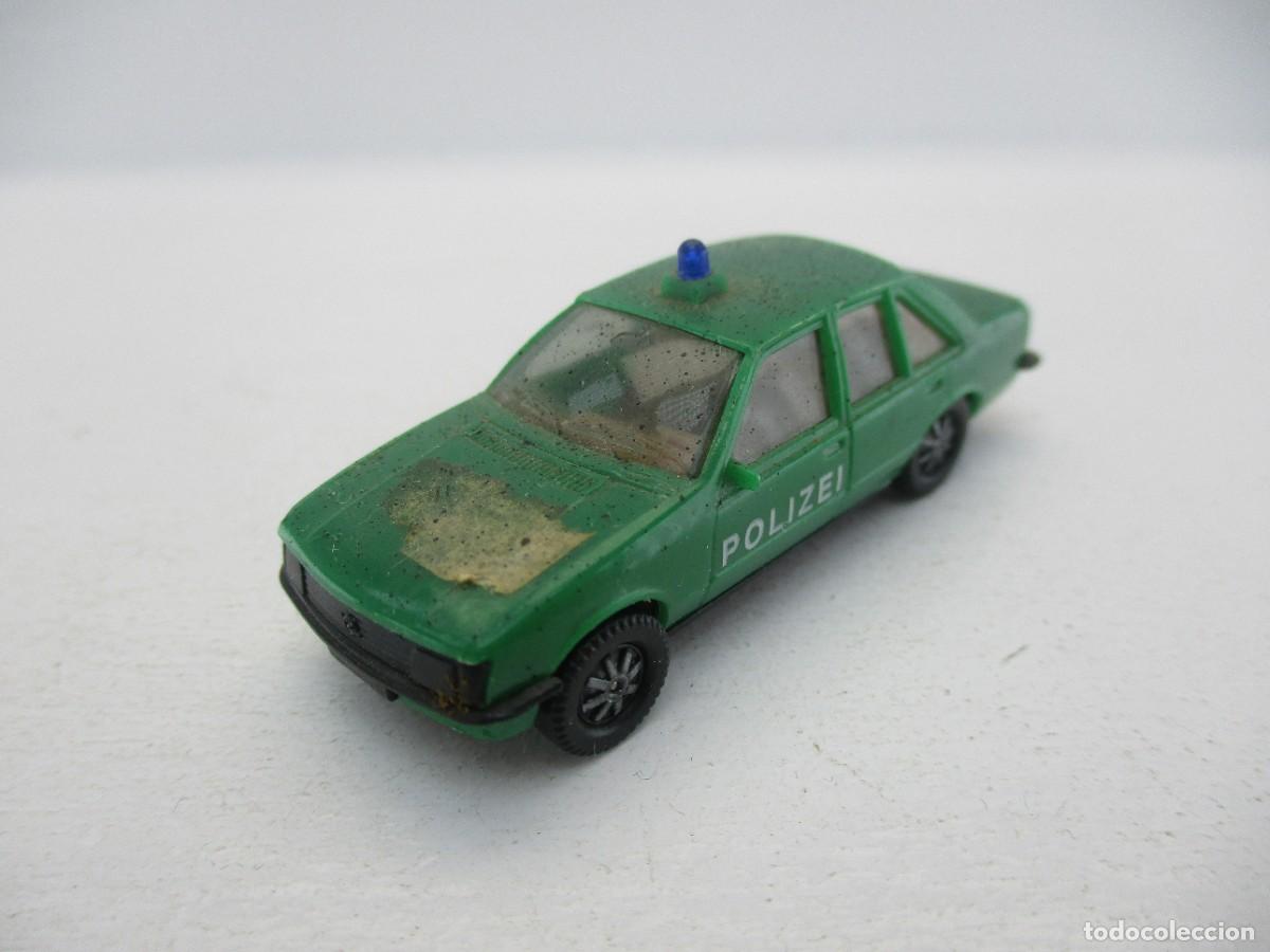 Coches a escala: COCHE ESCALA 1:87 REF B18 - Foto 1