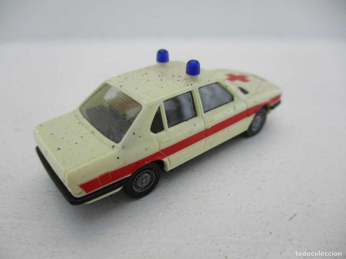 Coches a escala: COCHE ESCALA 1:87 REF B18 - Foto 2