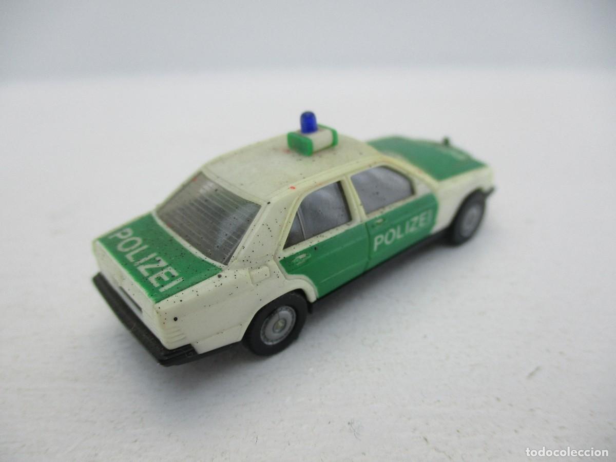 Coches a escala: COCHE ESCALA 1:87 REF B18 - Foto 2
