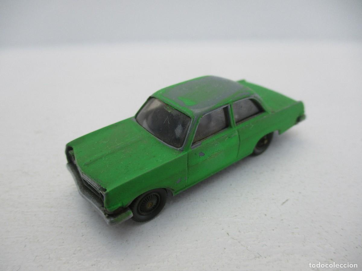 Coches a escala: COCHE ESCALA 1:87 REF B18 - Foto 1