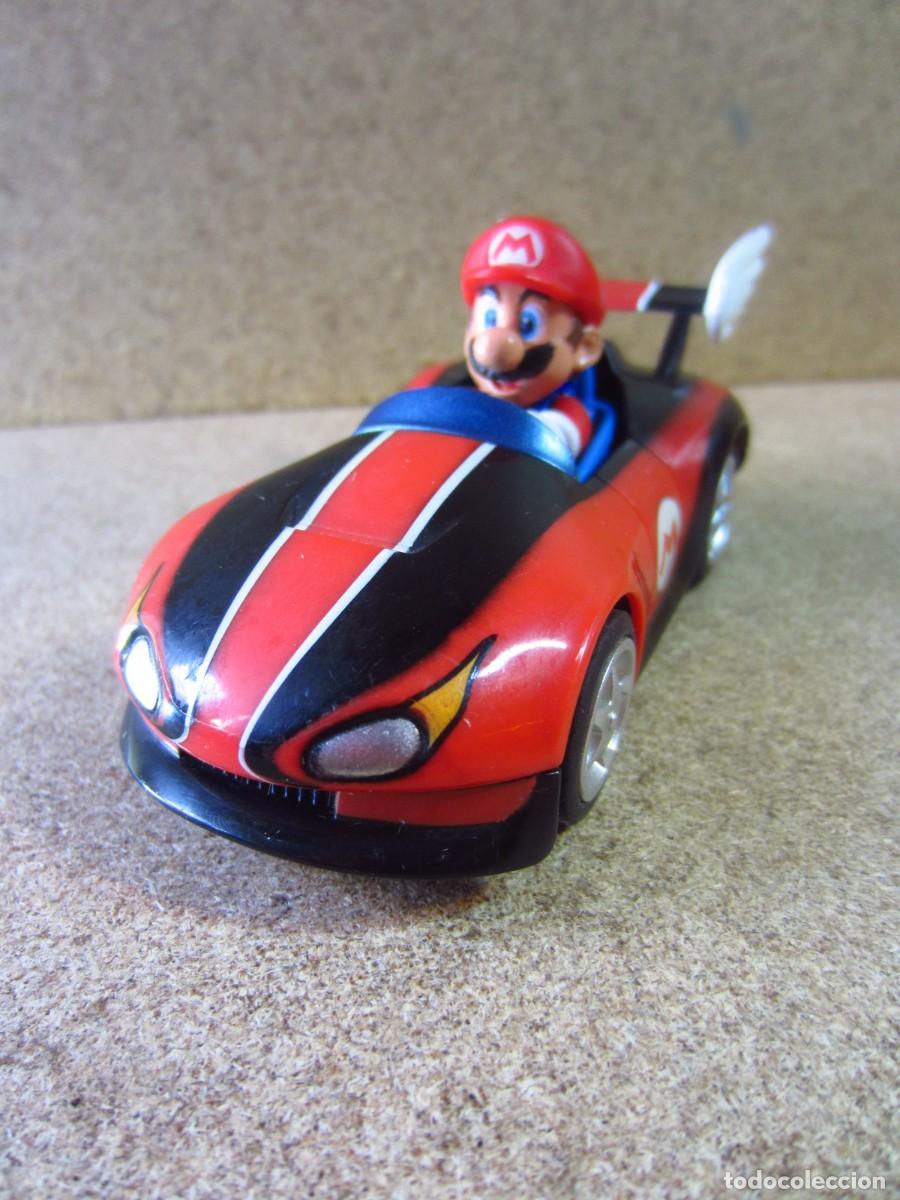 Coches a escala: Coche Super Mario Bros Kart Pull & Speed (Nintendo) - Foto 1