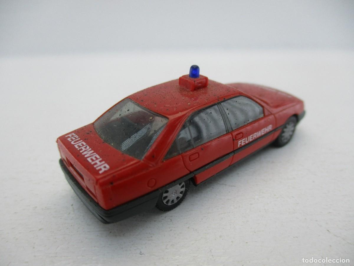 Coches a escala: COCHE ESCALA 1:87 REF B13 - Foto 2