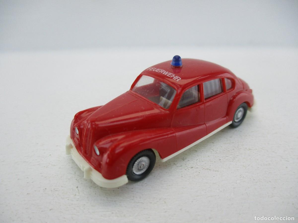 Coches a escala: COCHE ESCALA 1:87 REF B13 - Foto 1