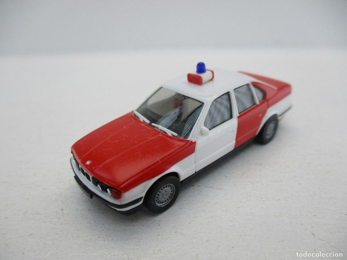 Coches a escala: COCHE ESCALA 1:87 REF B13 - Foto 1