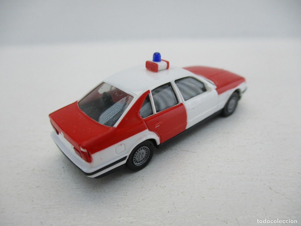 Coches a escala: COCHE ESCALA 1:87 REF B13 - Foto 2