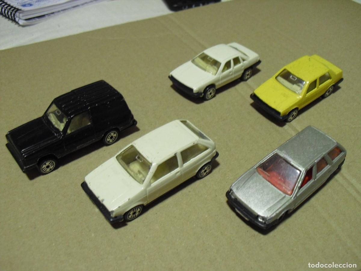 Coches a escala: Lote de 5 coches Guisval 1/64