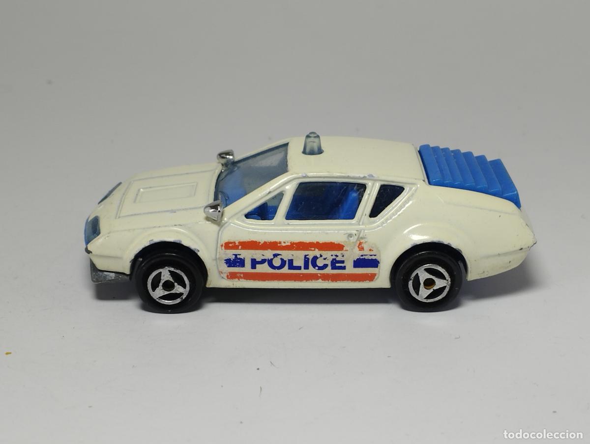 Coches a escala: ANTIGUO RENAULT ALPINE A 310 A310 POLICE DE MAJORETTE 1,64