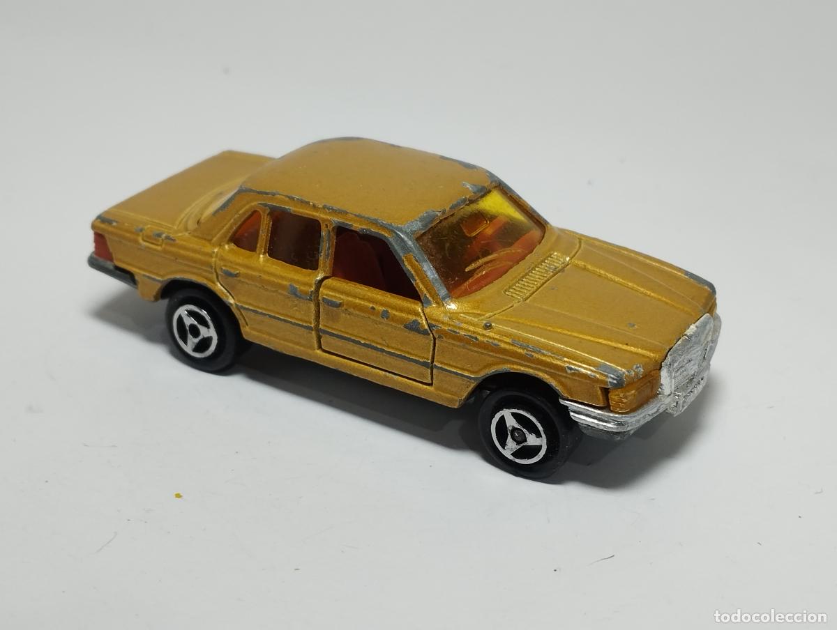 Coches a escala: ANTIGUO MERCEDES 450 SE DIPLOMATICO DE MAJORETTE 1,64