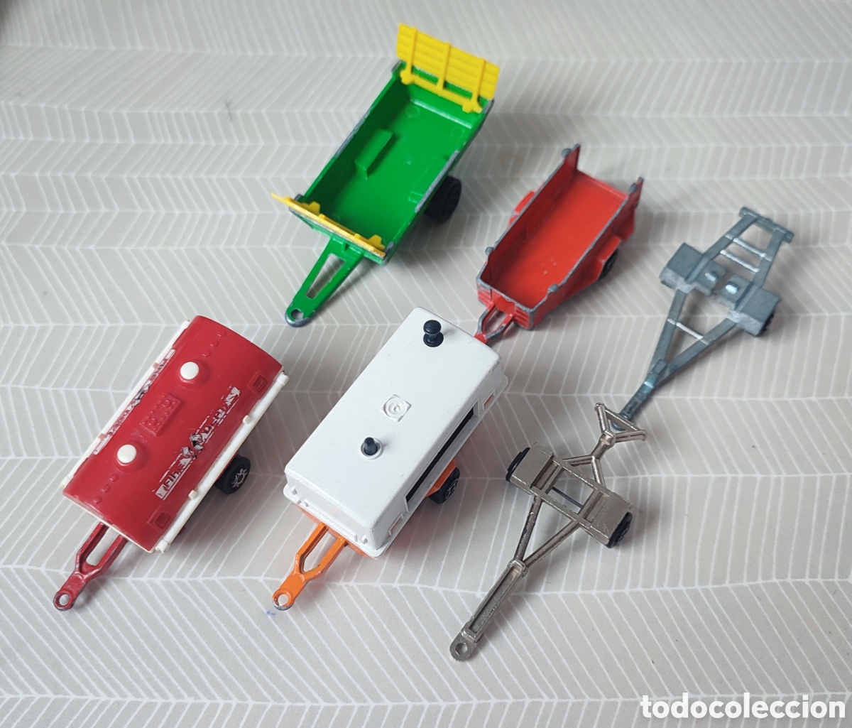 Coches a escala: MAJORETTE - Lote Remolques - Foto 1