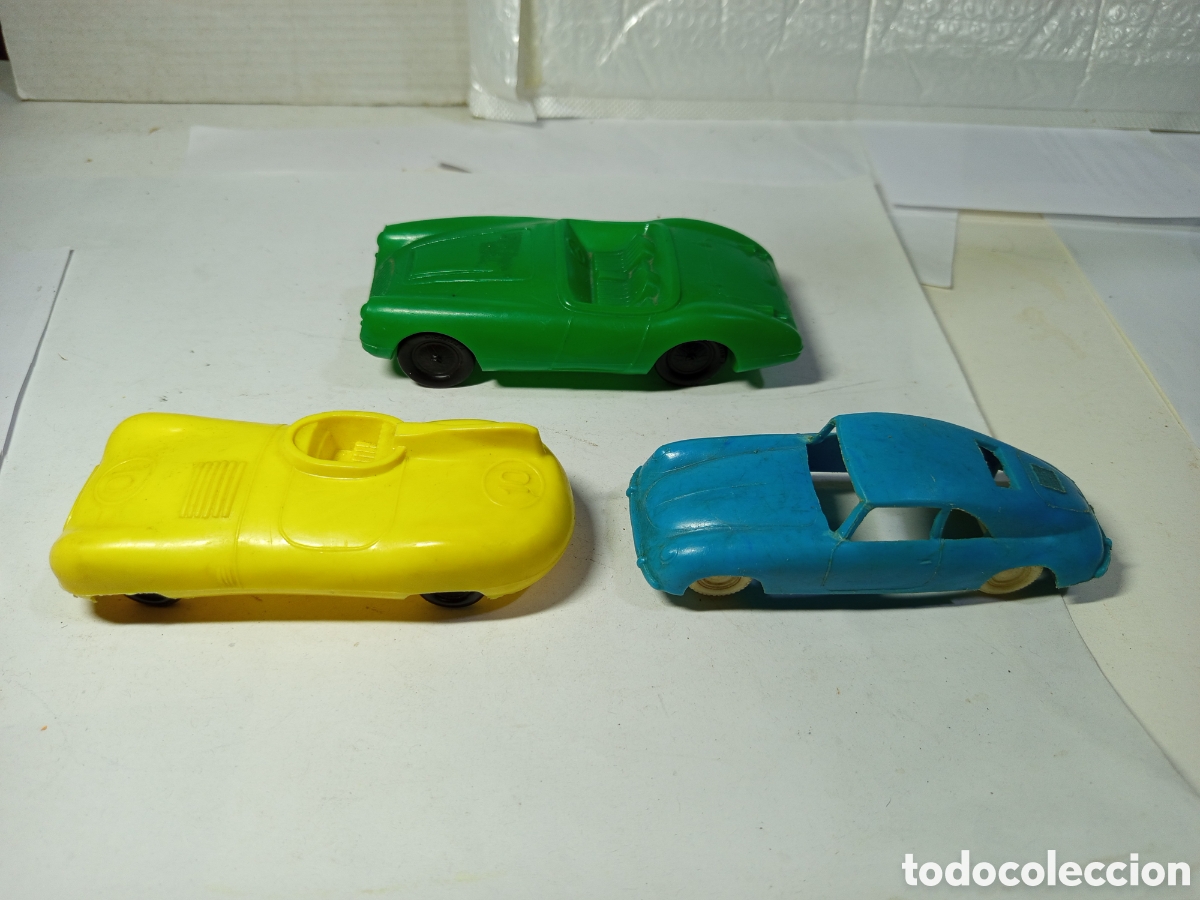 Coches a escala: Coches de pl&aacute;stico vintage - Foto 3