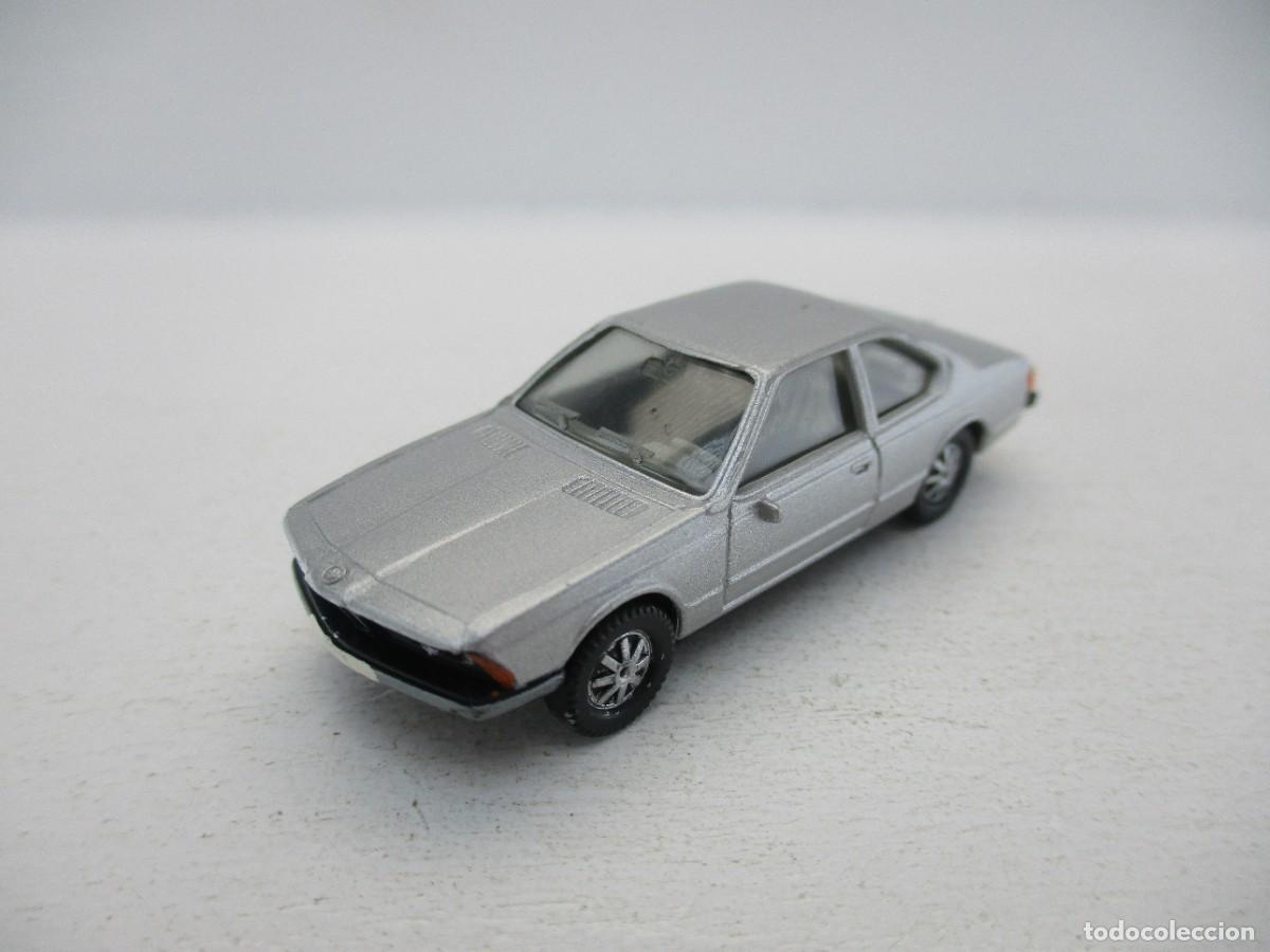 Coches a escala: COCHE ESCALA 1:87 REF RB - Foto 1