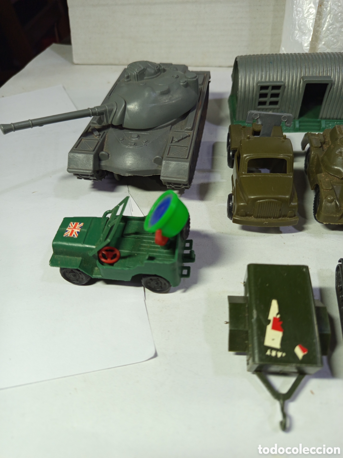 Coches a escala: Veh&iacute;culos militares de pl&aacute;stico - Foto 3