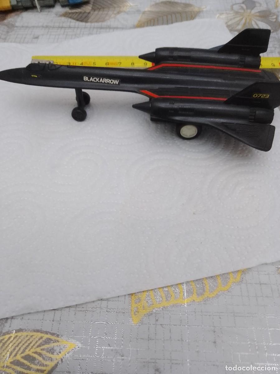 Voitures &agrave; l'&eacute;chelle: Avi&oacute;n blackarrow a&ntilde;os 90 aprox