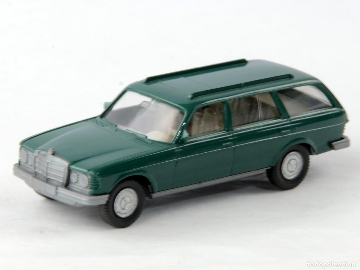 Coches a escala: Wiking Escala 1:87 H0 Mercedes Benz 250T Verde con Techo Solar