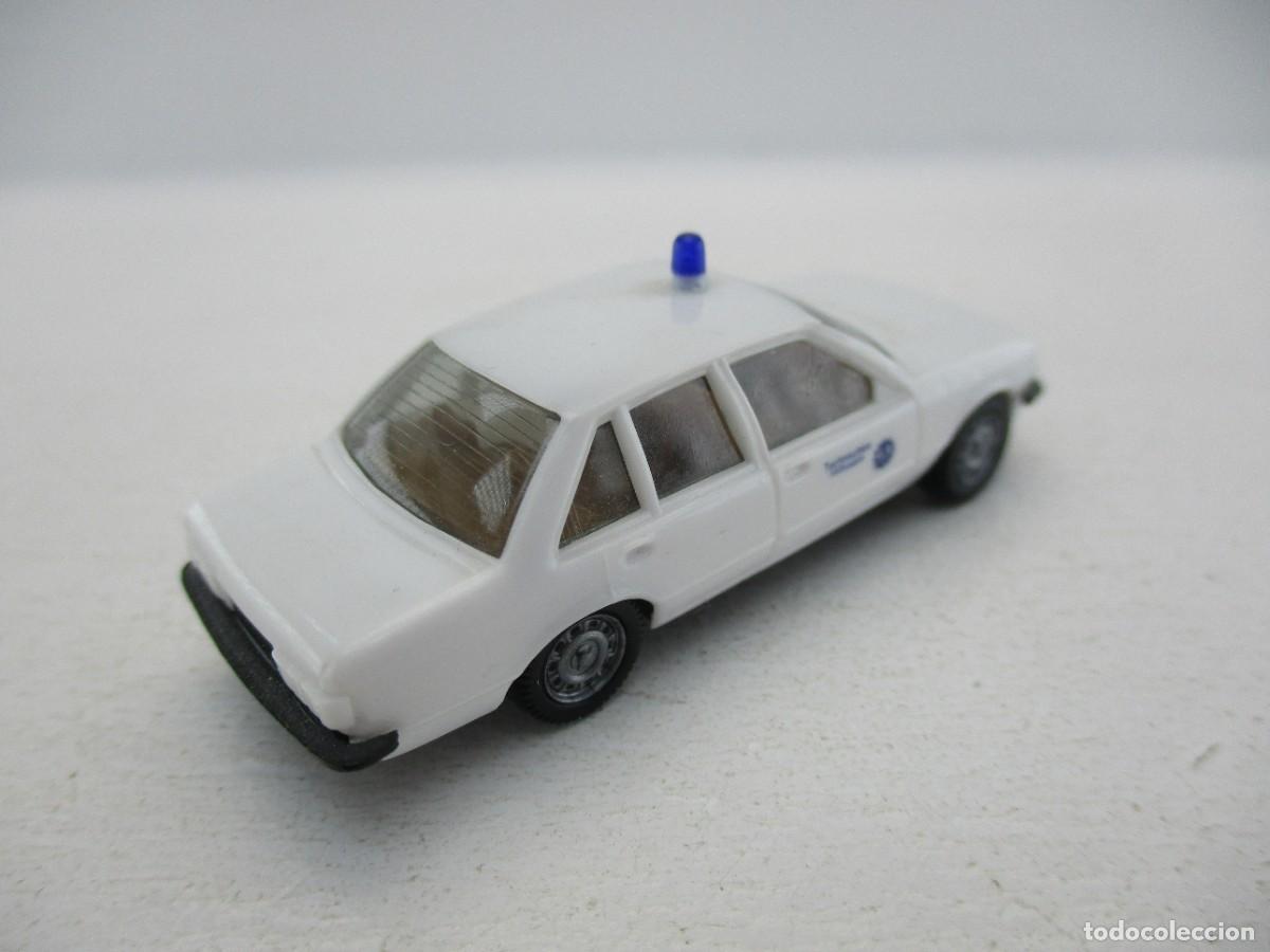 Coches a escala: COCHE ESCALA 1:87 REF RB - Foto 2