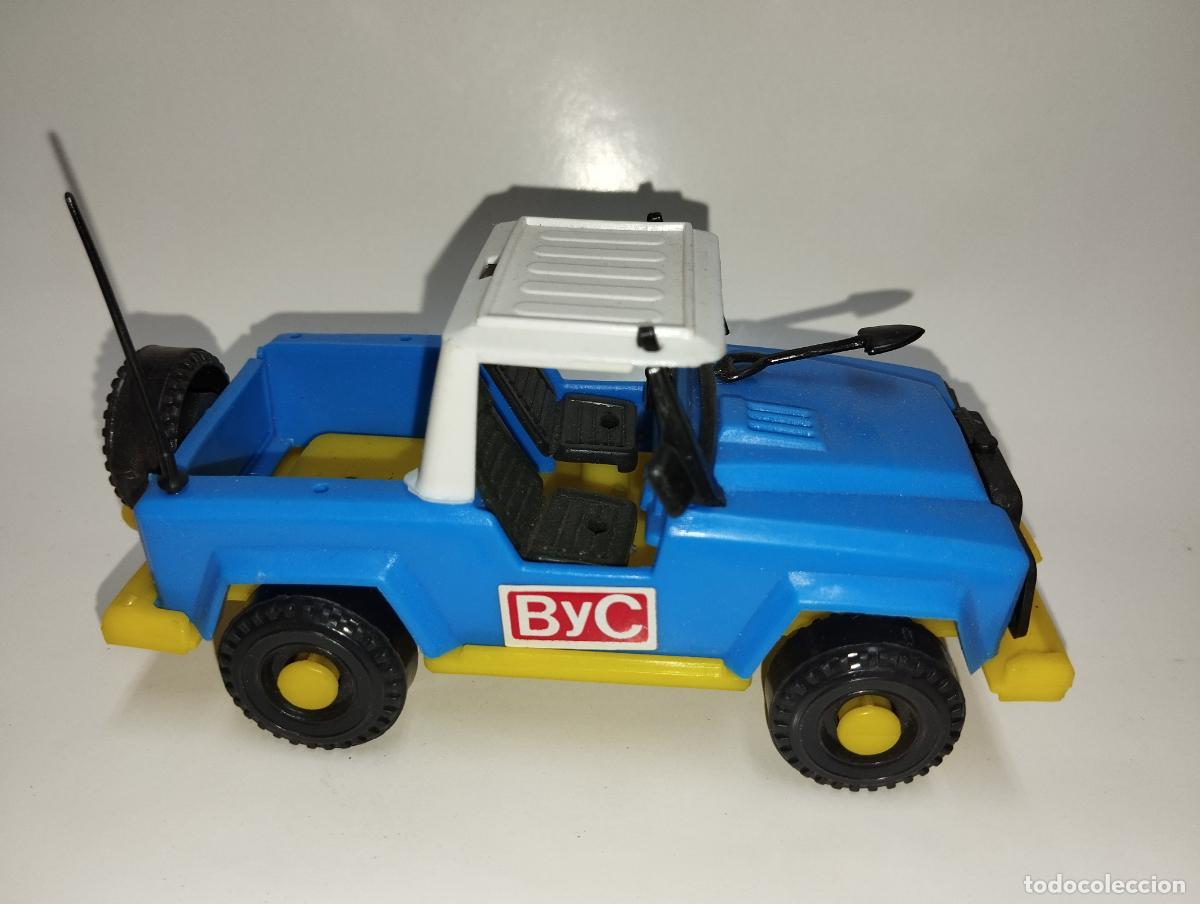 Coches a escala: COCHE JEEP DE PL&Aacute;STICO BYC VINTAGE MADE IN SPAIN BULLYCAM