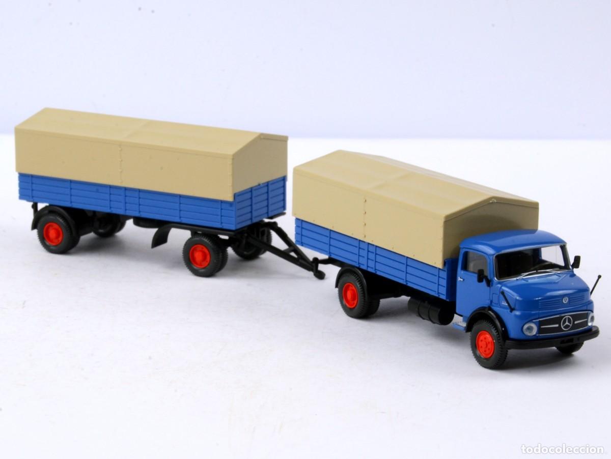 Coches a escala: Wiking Escala 1:87 H0 Cami&oacute;n Mercedes Benz L1113 con Remolque Impecable con Caja